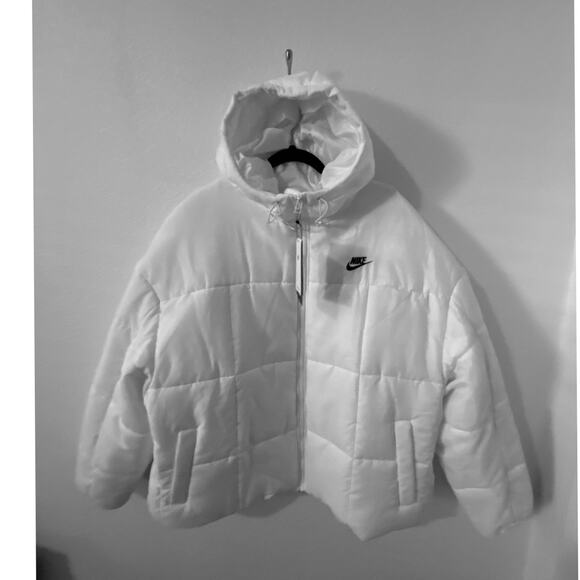 Nike Classic Puffer Therma-FIT Loose Hooded Jacket-Womens 1X plus size. - Picture 2 of 8